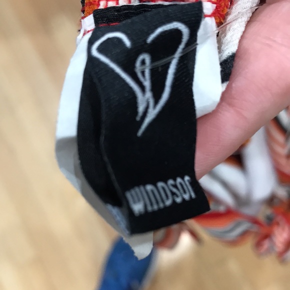 - Romper - Picture 7 of 10